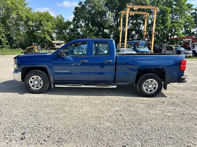 Image of Chevrolet 1500 equipment image 1