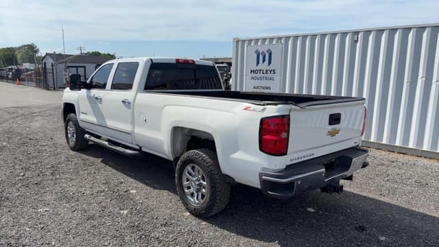 Image of Chevrolet 3500HD equipment image 1