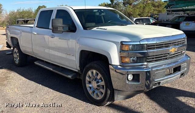 Image of Chevrolet 3500HD equipment image 2