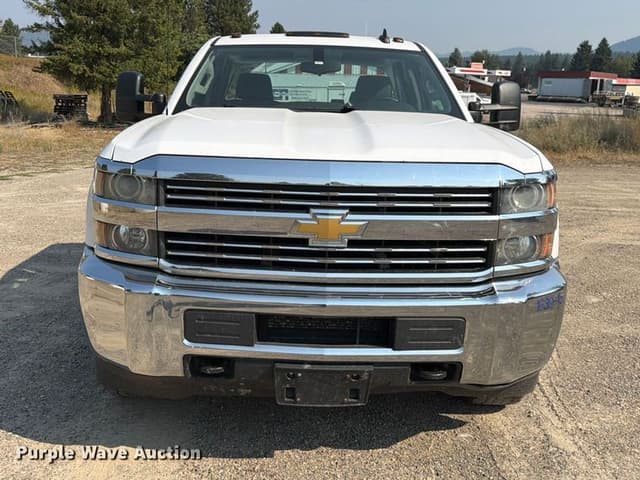 Image of Chevrolet 3500HD equipment image 1