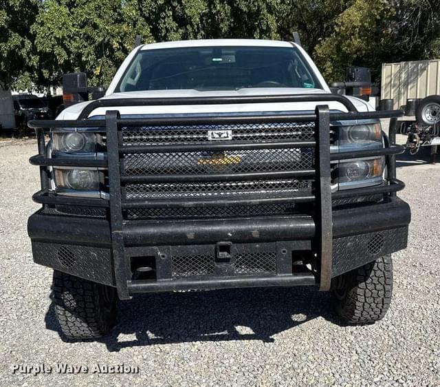 Image of Chevrolet 3500HD equipment image 1