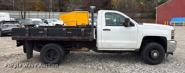 Image of Chevrolet 3500HD equipment image 3