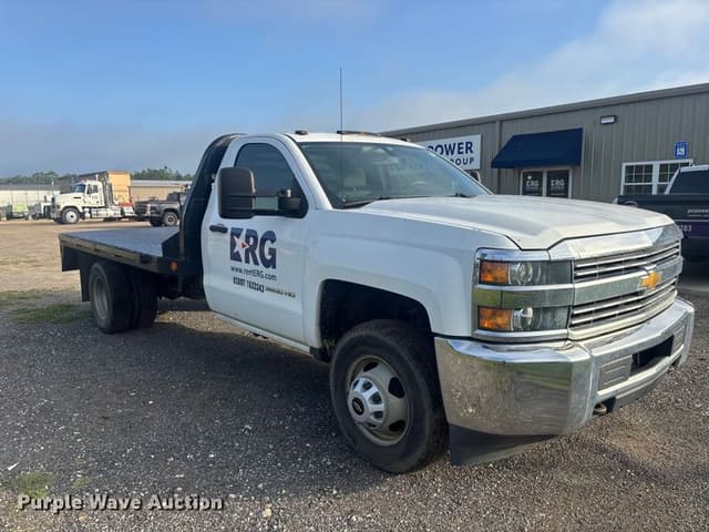 Image of Chevrolet 3500HD equipment image 2