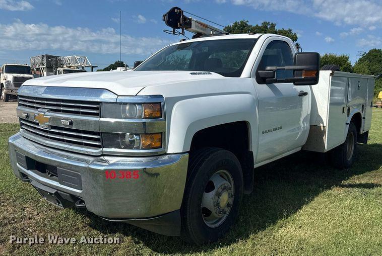 Image of Chevrolet 3500HD Primary image