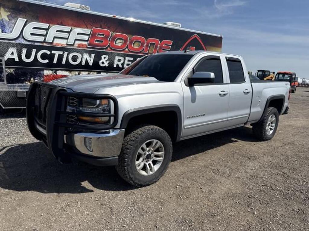 Image of Chevrolet Silverado Primary image