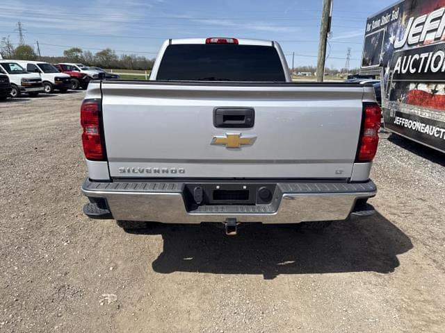 Image of Chevrolet Silverado equipment image 2
