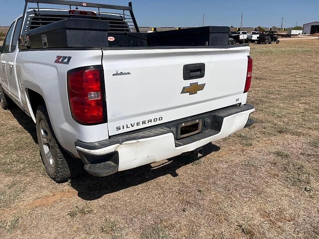 Image of Chevrolet 1500 equipment image 3