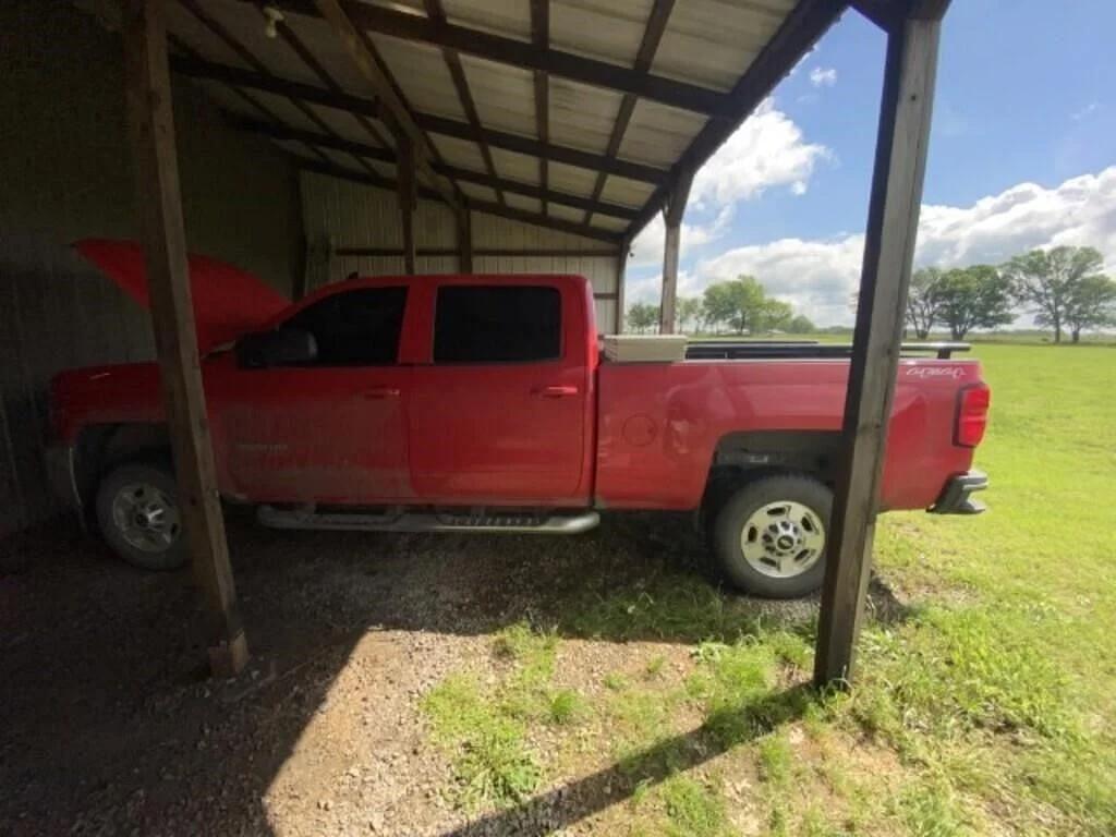 Image of Chevrolet 2500HD Primary image