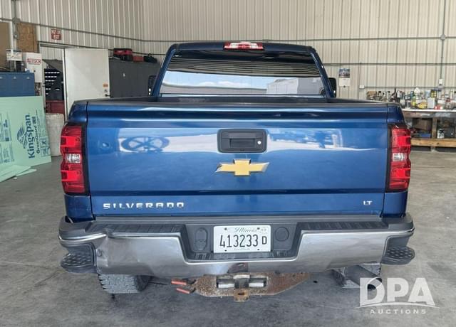 Image of Chevrolet 2500HD equipment image 4