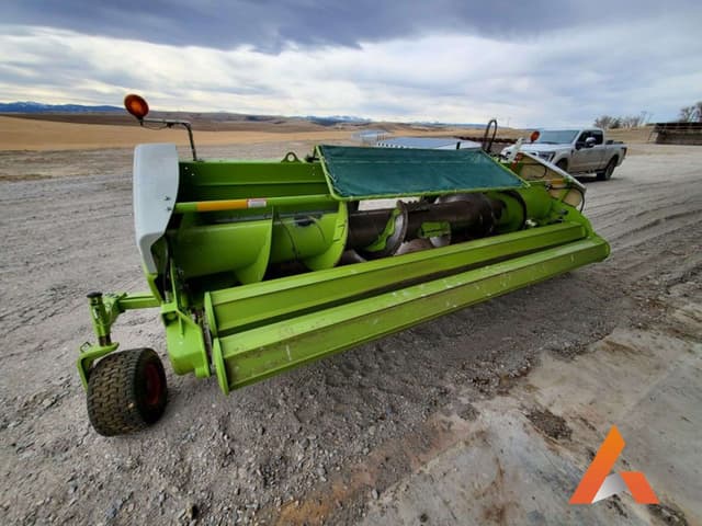 Image of CLAAS 380 equipment image 2