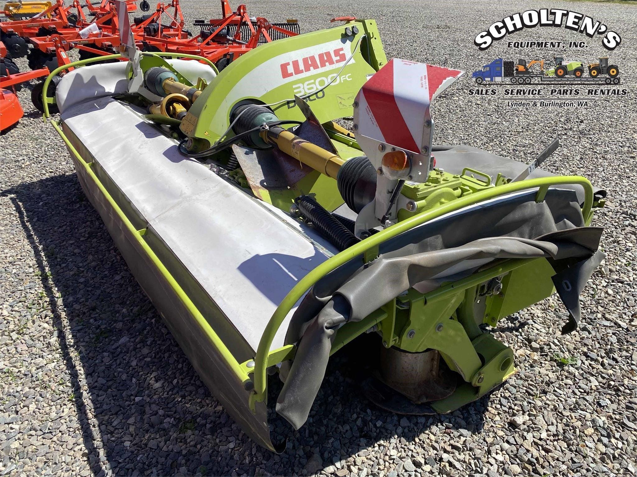 2016 CLAAS 3600FC Disco Equipment Image0