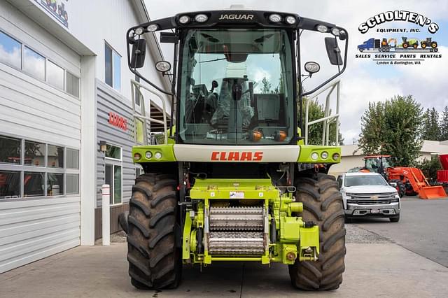 Image of CLAAS Jaguar 860 equipment image 2