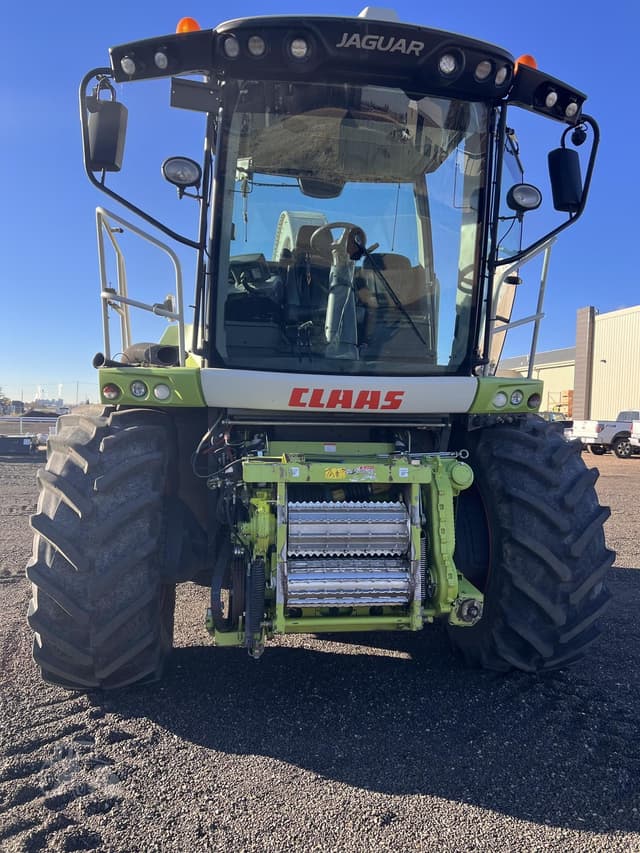 Image of CLAAS Jaguar 980 equipment image 3