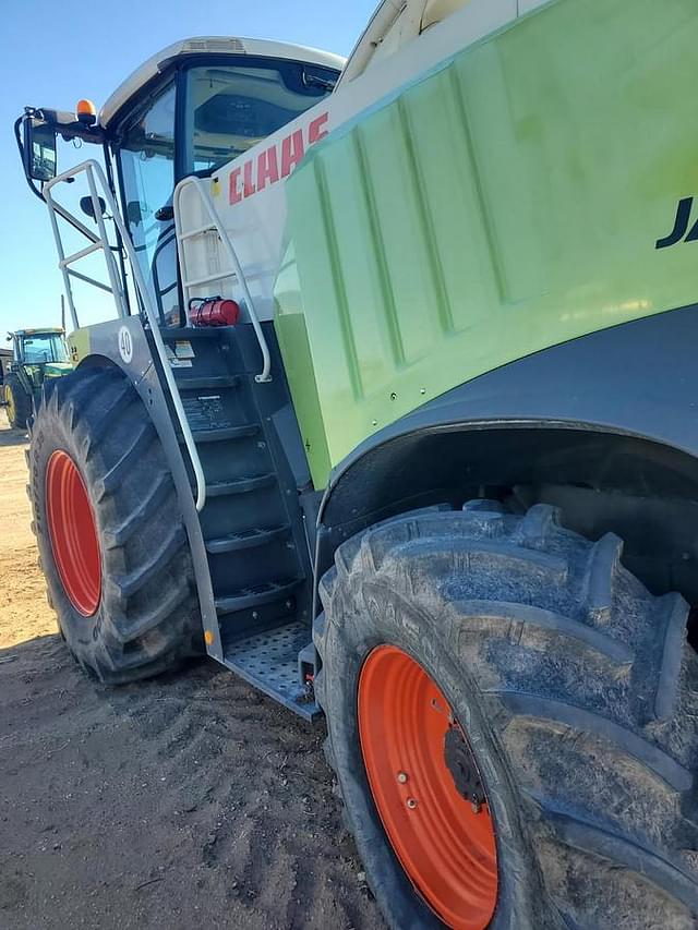 Image of CLAAS Jaguar 980 equipment image 2