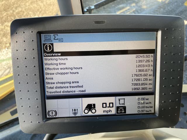 Image of CLAAS LEXION 760 equipment image 3