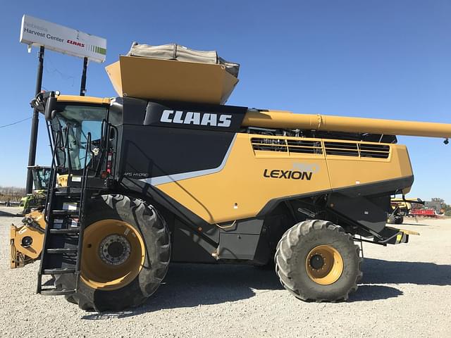 Image of CLAAS LEXION 760 equipment image 1