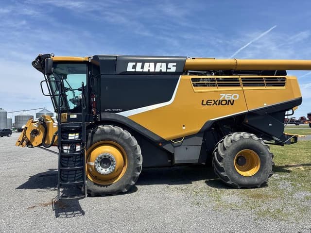 Image of CLAAS LEXION 760 equipment image 1