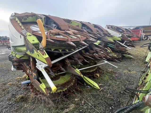 Image of CLAAS Orbis 900 equipment image 2