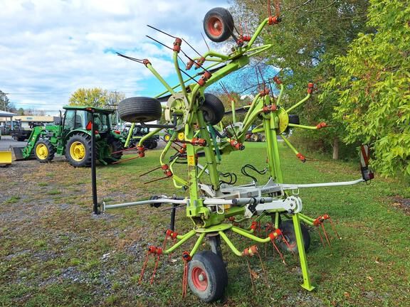 Main image CLAAS Volto 800 TH