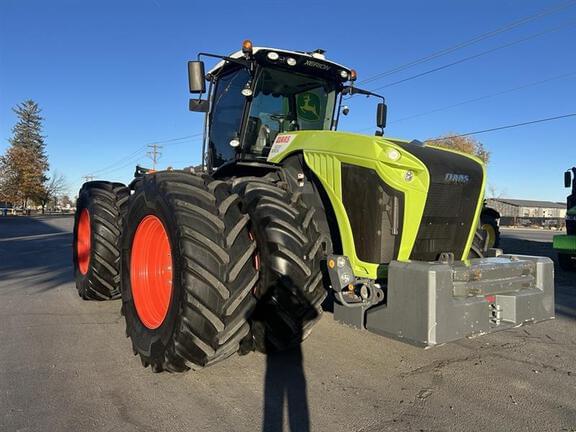 Image of CLAAS Xerion 5000 Trac equipment image 2