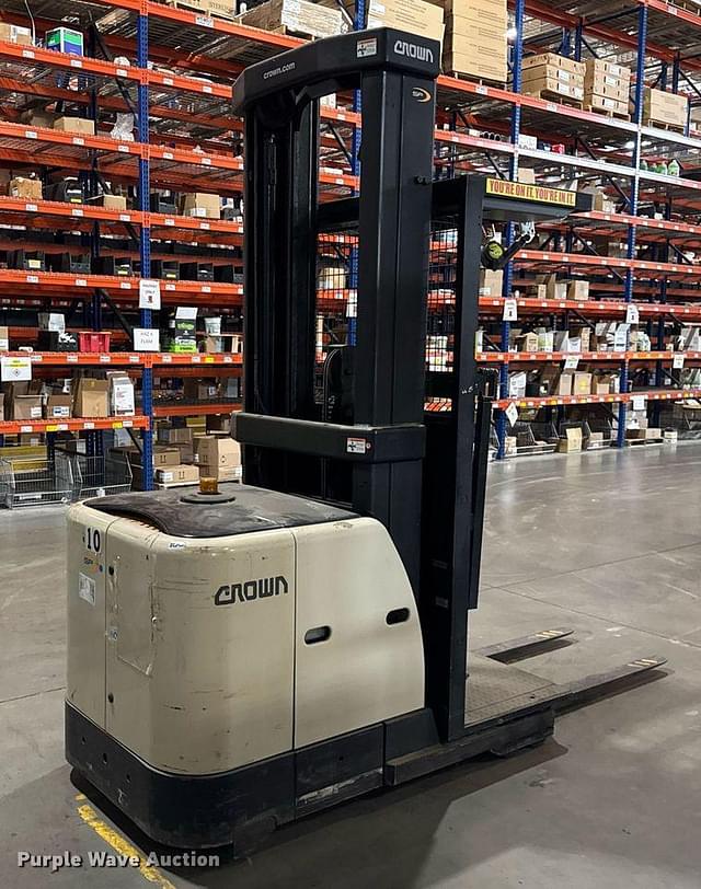 Image of Crown SP3520-30 equipment image 4