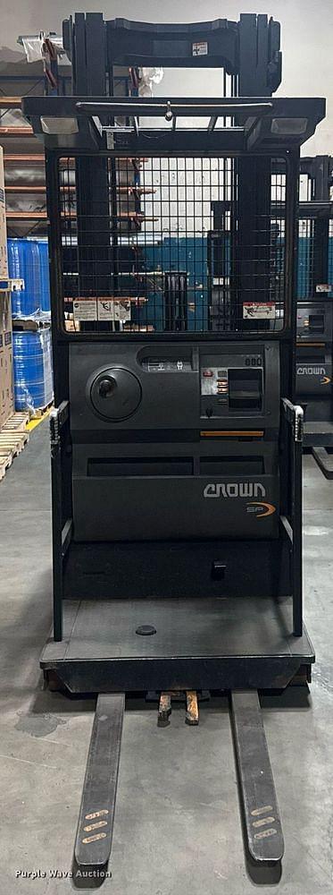 Image of Crown SP3520-30 equipment image 1