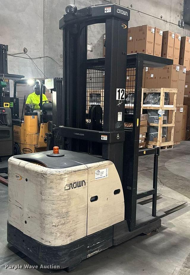 Image of Crown SP3520-30 equipment image 4