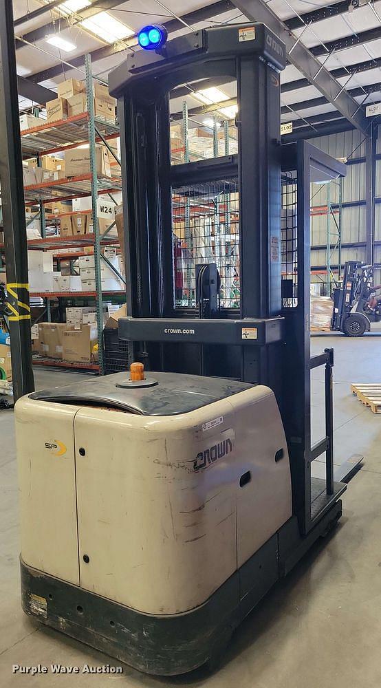 Image of Crown SP3520-30 equipment image 4