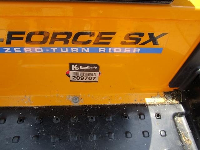 Image of Cub Cadet Z-Force SX equipment image 4