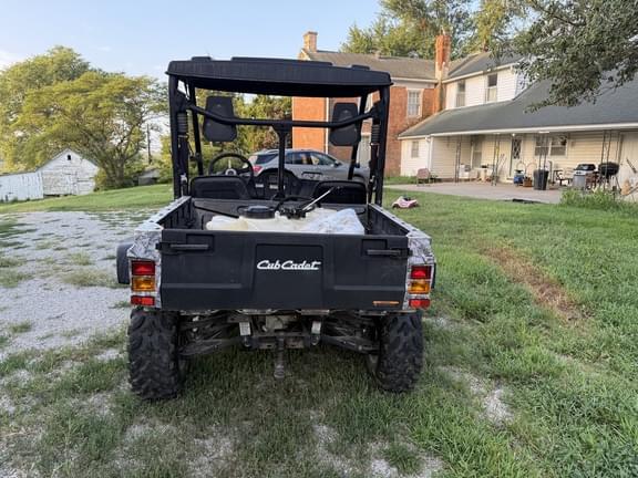 Image of Cub Cadet Challenger 700 equipment image 4