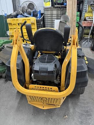 Image of Cub Cadet PRO Z 100 equipment image 4