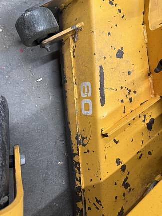 Image of Cub Cadet PRO Z 100 equipment image 1