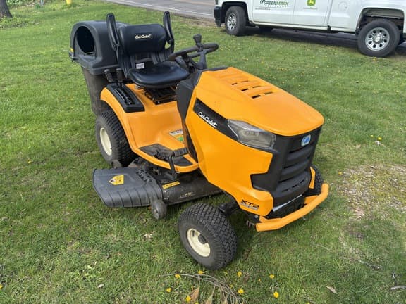 Image of Cub Cadet XT2 Primary image