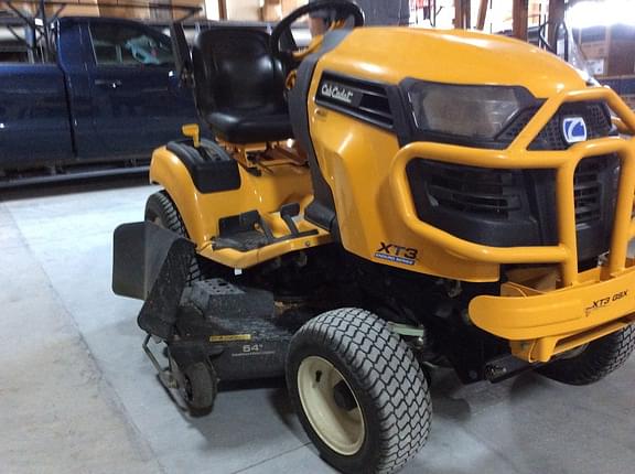 Image of Cub Cadet XT3 GSX equipment image 3