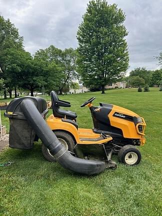 Image of Cub Cadet XT3 GSX equipment image 2