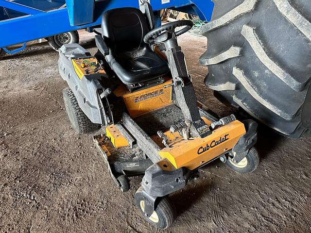 Image of Cub Cadet Z Force S equipment image 2