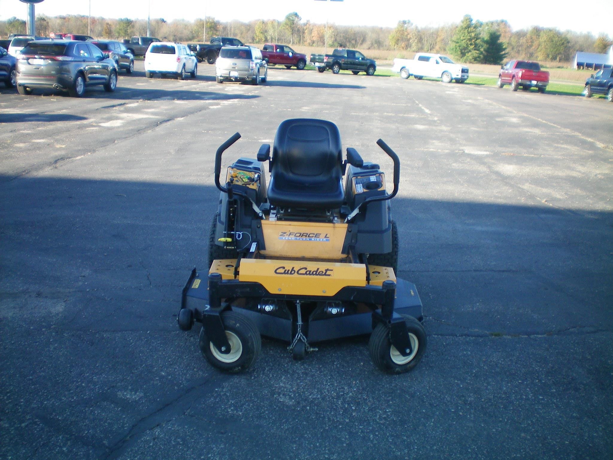 2016 Cub Cadet Z Force L Equipment Image0
