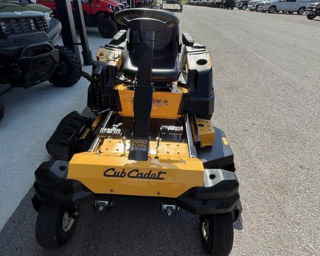 Image of Cub Cadet Z Force S equipment image 1