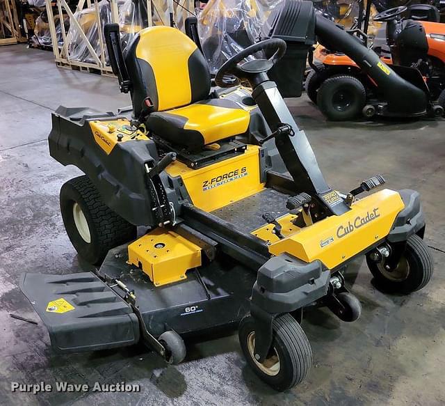 Image of Cub Cadet Z Force S equipment image 2