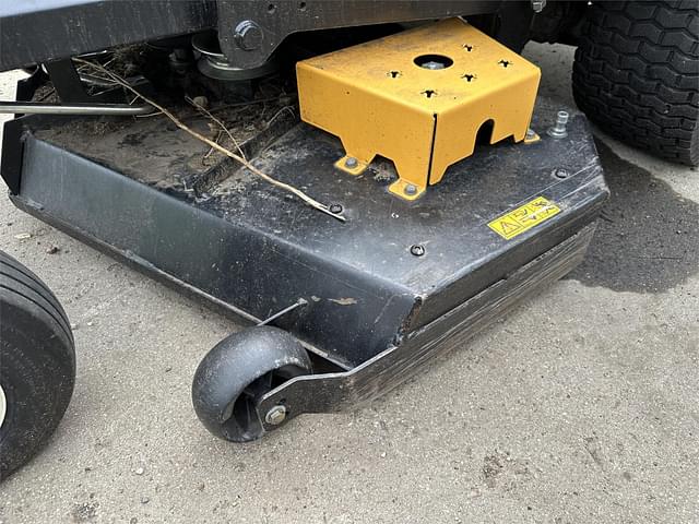 Image of Cub Cadet Z Force S equipment image 2