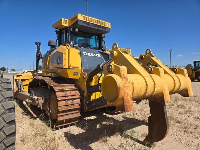 Image of John Deere 1050K equipment image 2