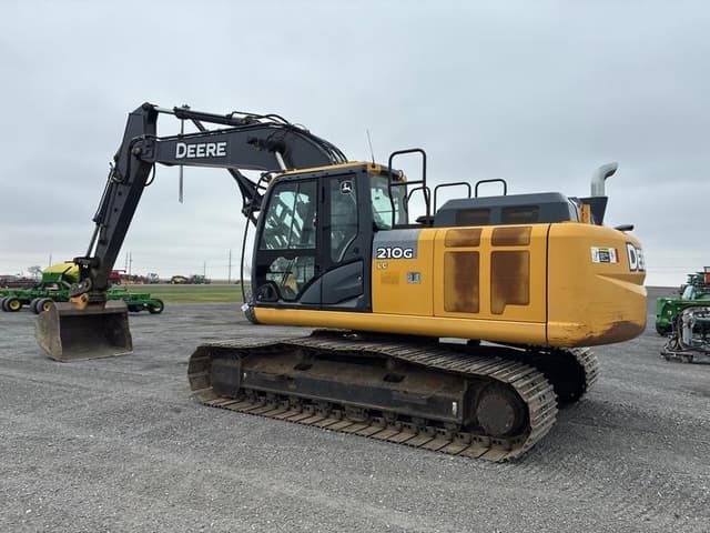 Image of John Deere 210G LC equipment image 4
