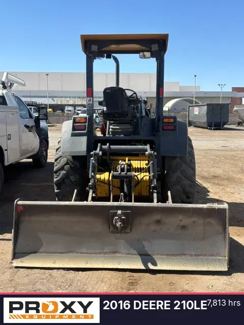 Image of John Deere 210LE equipment image 2