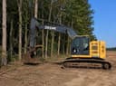 2016 John Deere 245G LC Image