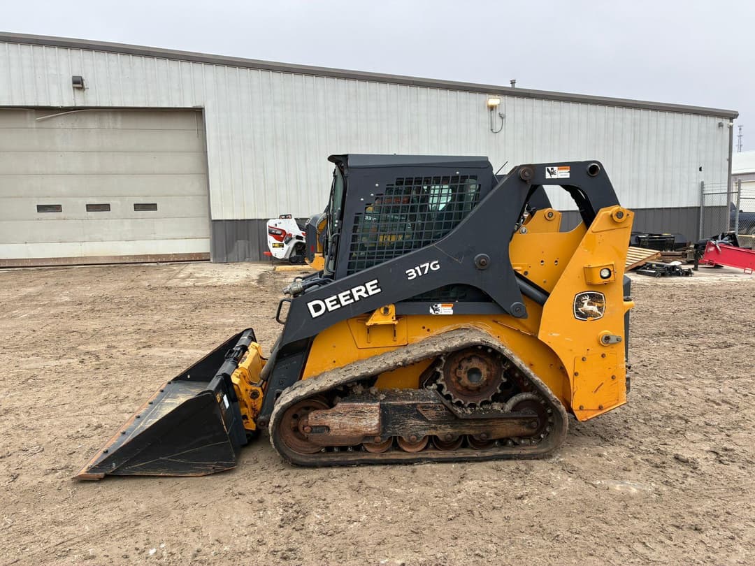 Image of John Deere 317G Primary image