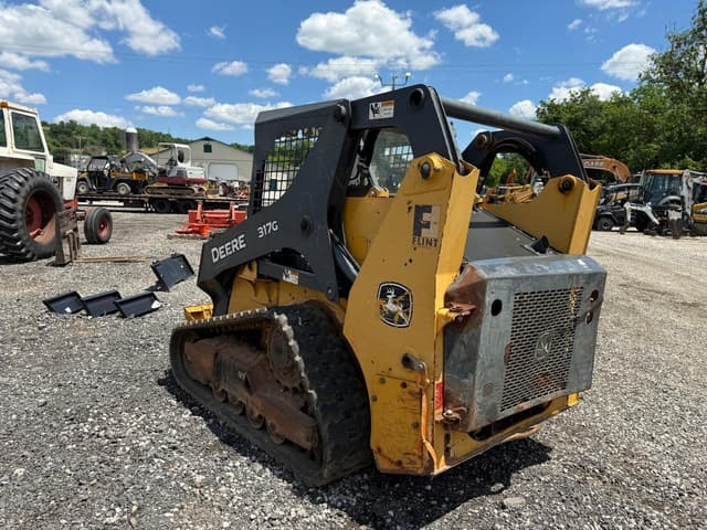 Image of John Deere 317G equipment image 1