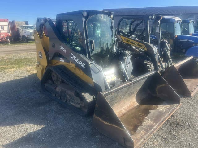 Image of John Deere 317G equipment image 4