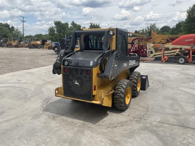 Image of John Deere 318E equipment image 3