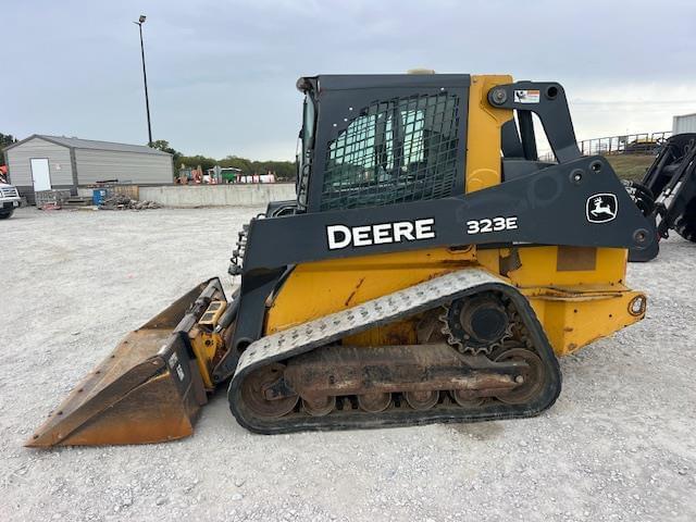 Image of John Deere 323E equipment image 1