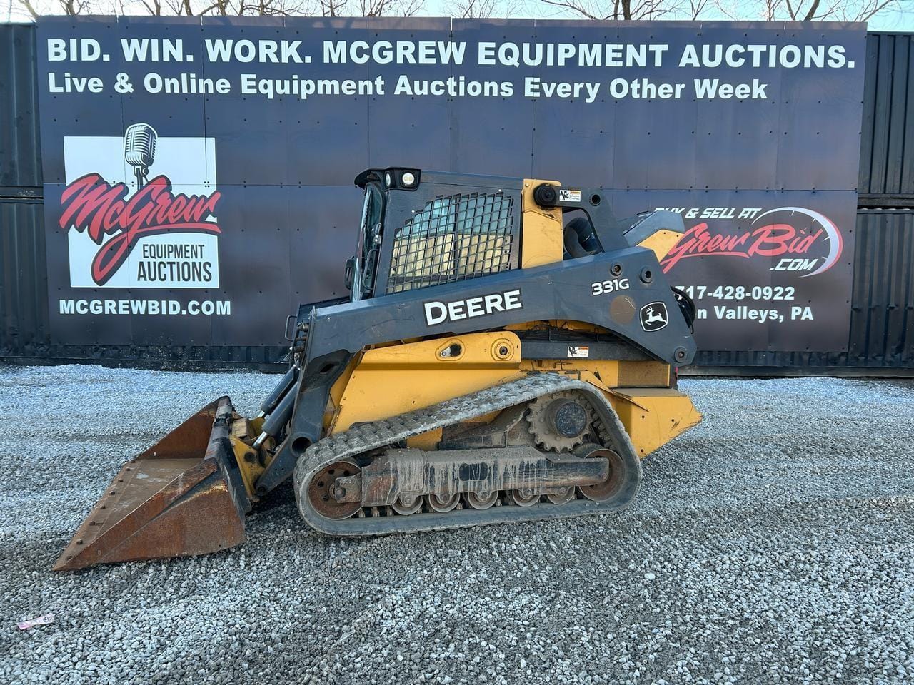 2016 John Deere 331G Equipment Image0